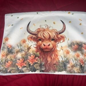 Highland Cow Floral Towel